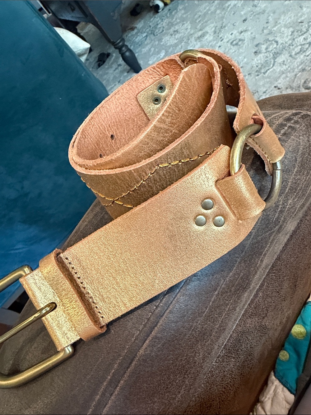 Linea Pelle Vtg Gold Belt